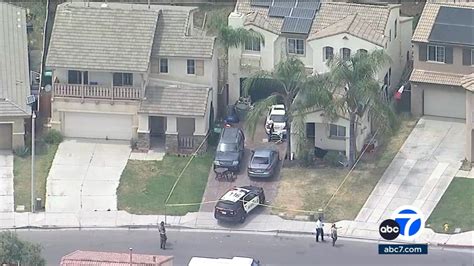 Armed Man Fatally Shot By Riverside County Sheriff S Deputies During Probation Check At Perris