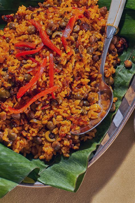 Arroz Con Gandules Puerto Rican Rice With Pigeon Peas Recipe Nyt