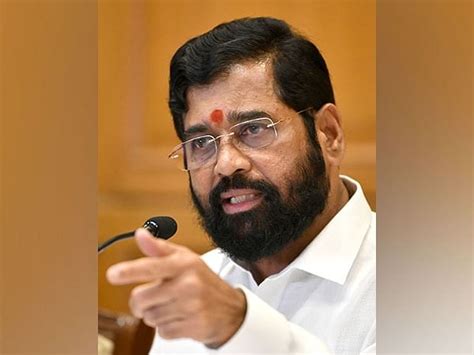 Peepul Tree Shining Sun Shiv Sena S Eknath Shinde Faction Submits