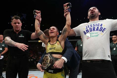 Ufc 237 Results Andrade Slams Namajunas To Claim Strawweight Title