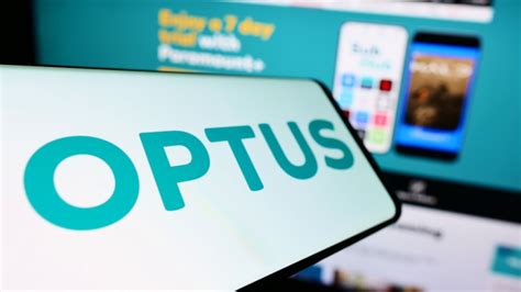 Optus CEO Steps Down: Behind The Outage Controversy | VoIP Review