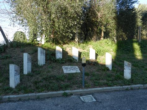 Cippi In Memoria Dei Caduti Di Olmeto Pietre Della Memoria