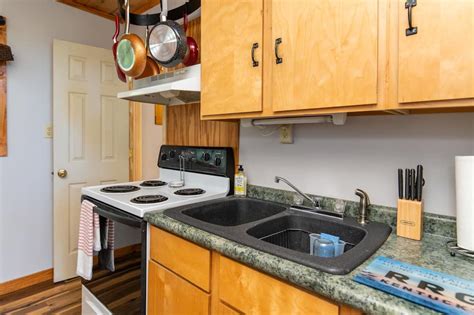 10 Cozy Cabins Along The Red River Gorge In Kentucky Travelawaits