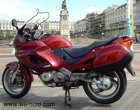 Honda Honda NT 650 Deauville Moto ZombDrive