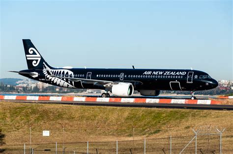 Zk Nna Air New Zealand Airbus A Nx Yssy Airline Air Flickr