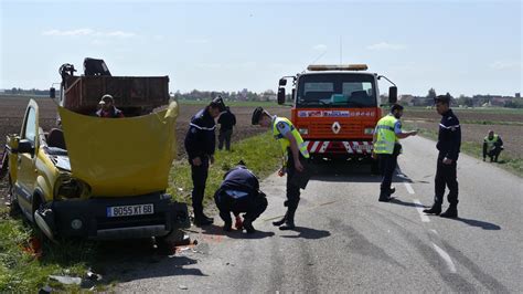 Collision Mortelle Entre Poids Lourd Et Voiture Vidéo Perception