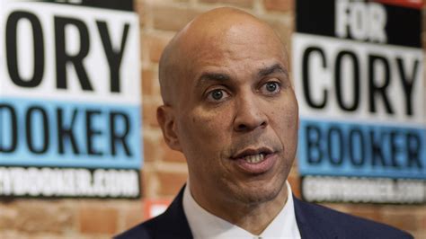 US Senator Cory Booker ends 2020 presidential bid | News | Al Jazeera