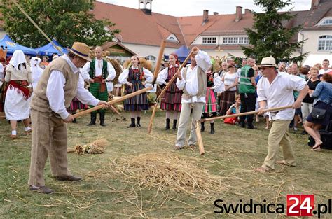 T Umy Na Wojew Dzkich Do Ynkach W Krzy Owej Foto Video Swidnica