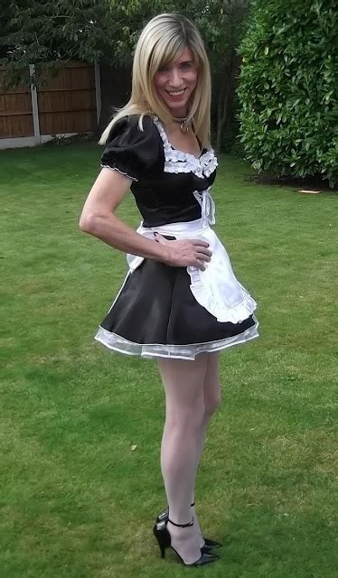 The Most Submissive And Beautiful Maids In The World A Day In The Yard