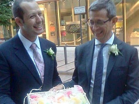 Un Figlio Per Il Senatore Sergio Lo Giudice E Il Marito Gay It