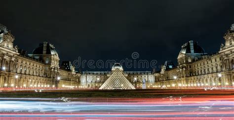 Louvre Museum at Night, Paris, France Editorial Photo - Image of light ...