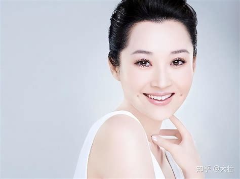 八位至今未婚的女明星，个个都是实力派，50多岁依旧美 知乎