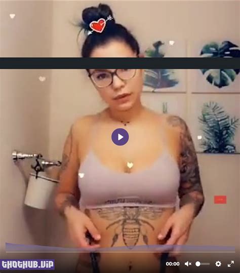 Emiigotchi Nude Teasing Video Leaked On Thothub