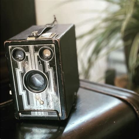 Cameras, Photo & Video | Vintage Box Camera 193s Brownie Six16 Junior ...