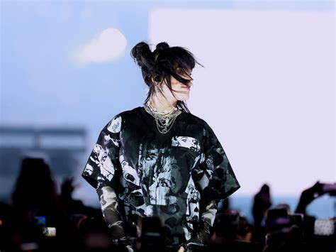 Billie Eilish Used A Body Double At Coachella 2022 Popsugar