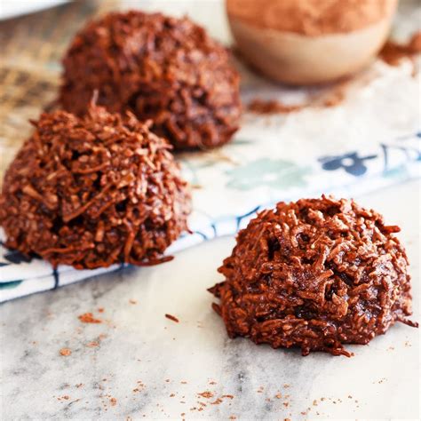 Chocolate Coconut Macaroon Recipe With Sweetened Condensed Milk Bryont Blog