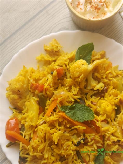 Easy Pressure Cooker Veg Biryani