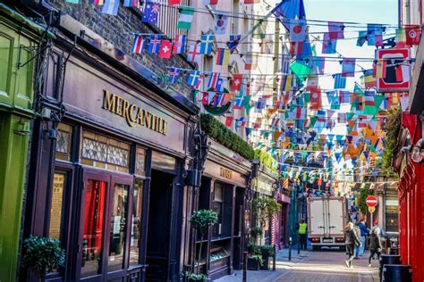 The 10 Best Pubs In Dublin You 100% Need To Visit Before You Leave!