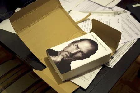 La segunda edición de la biografía de Steve Jobs revelará detalles de