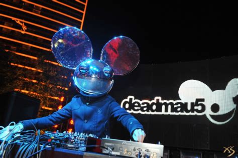 Deadmau5 Mau5head Concert Wallpaper - Resolution:1280x852 - ID:605539 ...