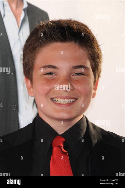 Noah Matthews arrives at the 'The Ugly Truth' Premiere held at the ...