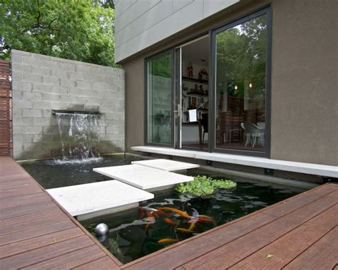 17 Modern Water Feature Designs For Your Garden