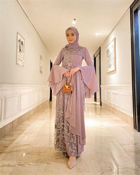 7 Inspirasi Gaun Kebaya Muslim Yang Elegan Untuk Kondangan BukaReview