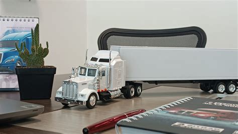 Boutique Kenworth de la Montaña