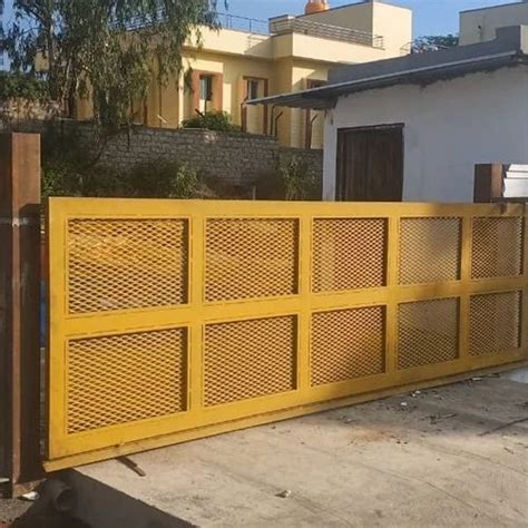 Mild Steel Gate Fabrication Services at Rs 350 sqft ms गट फबरकशन