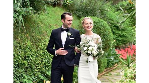 Photo Matthew Lewis Et Sa Fiancée Angela Jones Avant Première De La