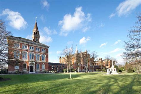 Why attend a Christian college? - Gloucester County Christian School