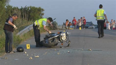 Motociclista Morre Em Colis O Na Estrada Da Marinha Ovarnews