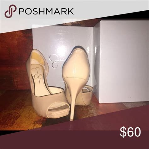 Gorgeous Nude Jessica Simpson Heels Perfect Condition