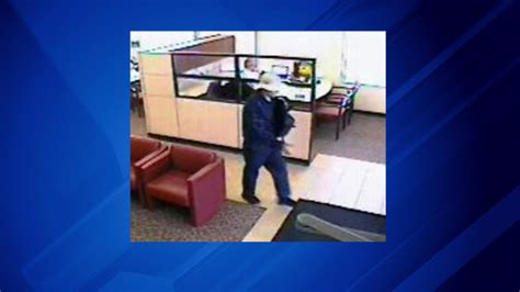 Fbi Searches For Mchenry Bank Robbery Suspect Abc7 Chicago