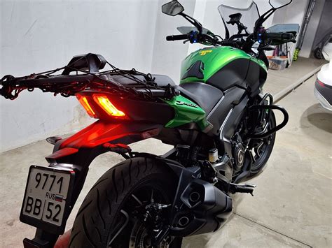 Купить б у Bajaj Dominar 400 инжектор 6 передач в Нижнем Новгороде зелёный naked bike 2023 года