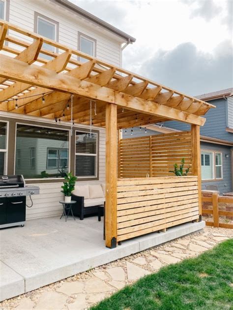 How To Build A Pergola On A Patio With Wood Slat Privacy Screen Artofit