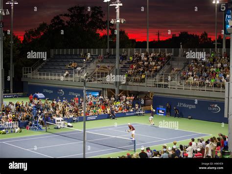 Sunset Tennis Hi Res Stock Photography And Images Alamy