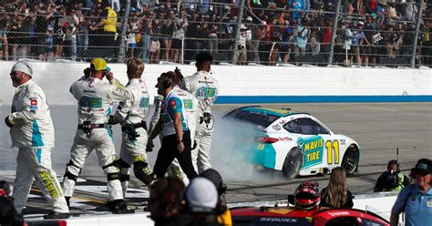 Kevin Harvick Weighs In On Pit Road Incident With Denny Hamlin Kyle