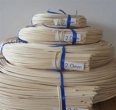 Rattan Cane 30mm Diameter Bulk 50kg Bunch Durable Natural Rattan Core