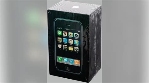 First-generation iPhone from 2007 sells for $63K at auction | FOX 26 Houston