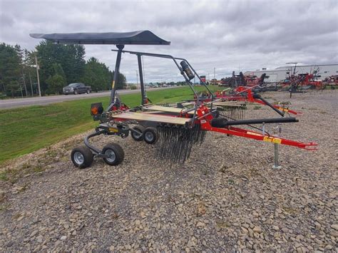 Massey Ferguson Rk T New Massey M Single Rotor Drawbar Rake