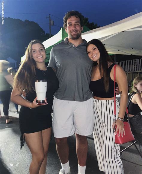 Lorraine De Souza Lorenadesouzaoficial Nude OnlyFans Leaks