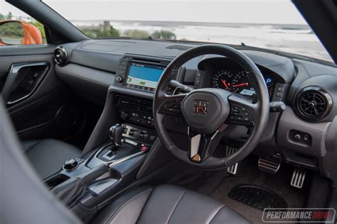 2017 Nissan Gt R Review Video Performancedrive