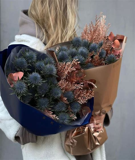 bouquet | Зимний букет, Цветочные композиции, Флористы