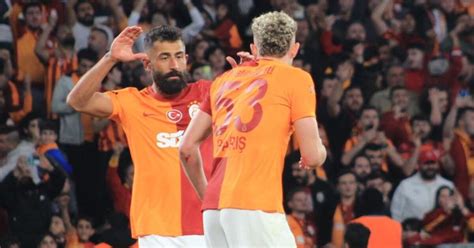 Galatasaray da yenilmezlik serisi 24 maç oldu Galatasaray Haberleri