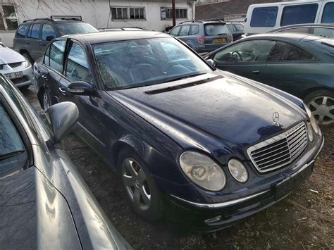 Mercedes Benz E Klas Dalimis Automobilis Ardomas Dalimis