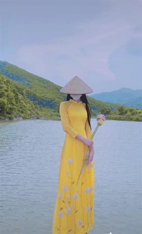 Hot TikTok Phùn Anh nổi tiếng với loạt clip giả gái đỉnh cao thực chất là một cô gái U