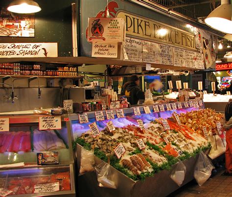 Pike Place Fish Market « Ashland Daily Photo