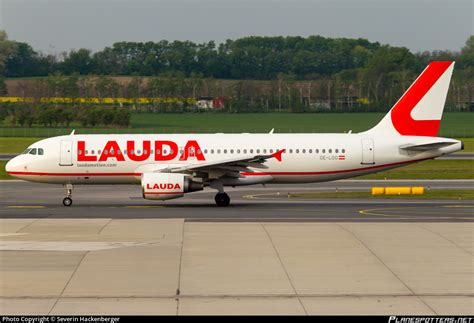 OE LOO LaudaMotion Airbus A320 214 Photo By Severin Hackenberger ID