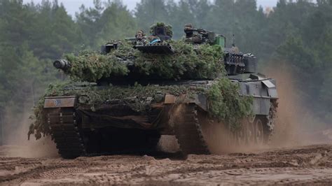 Jetzt Ist Es Offiziell Polen Liefert 14 Deutsche Leopard 2 Panzer An